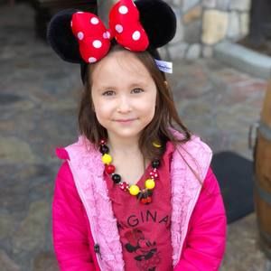 Meet your Posher, Lorraine